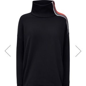 Sweaty Betty thermal pull over